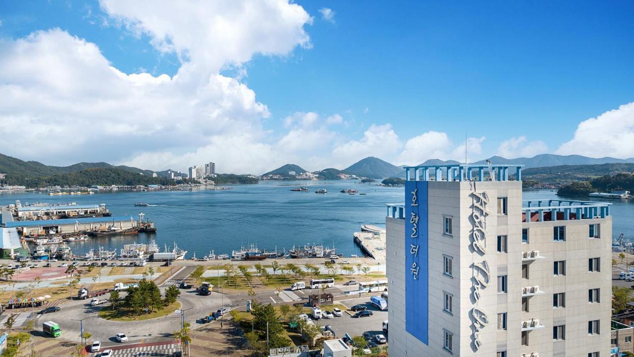 Hotel The One Yeosu Bagian luar foto